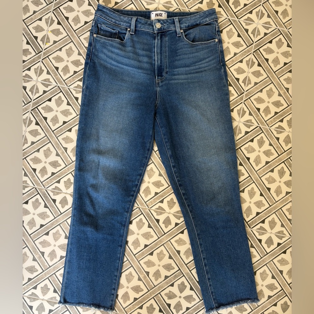 PAIGE Sarah Slim Crop - EUC - Size 30 - Smoke-Free home